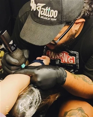 Ilmus WhyTattoos?